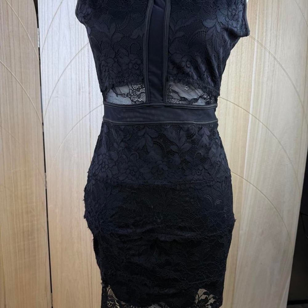 GUESS Black Sheer Floral Lace Bodycon Mini Dress S Exposed Gold Zipper Goth